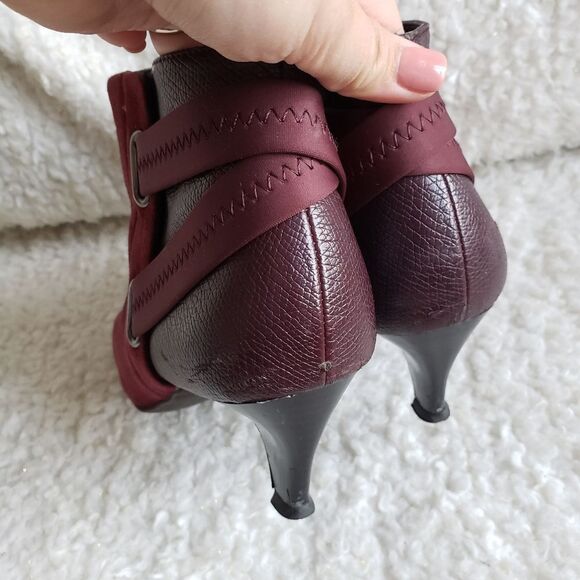 Alfani Step n Flex Vandela2 Wine colored booties sz 8.5 - Picture 2 of 9